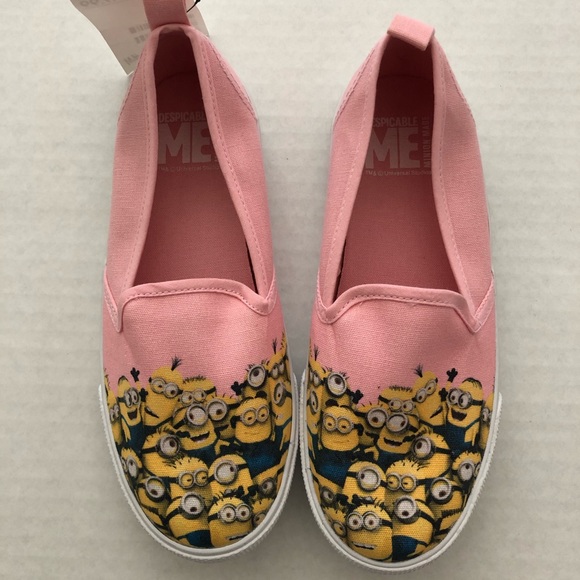 H&M Girls Minions Size 1 Canvas Shoes - Picture 1 of 4